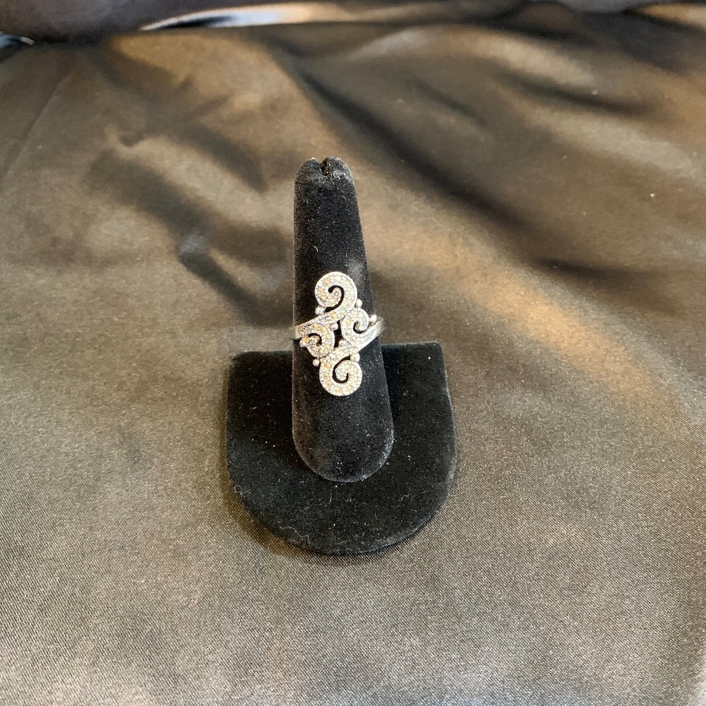 Park Lane Antique Lace Ring